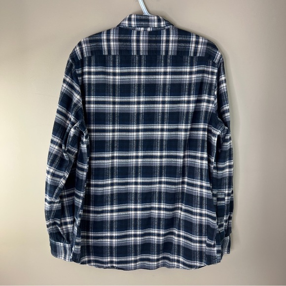 Men's Banana Republic Factory Blue Flannel Shirt - Picture 3 of 10
